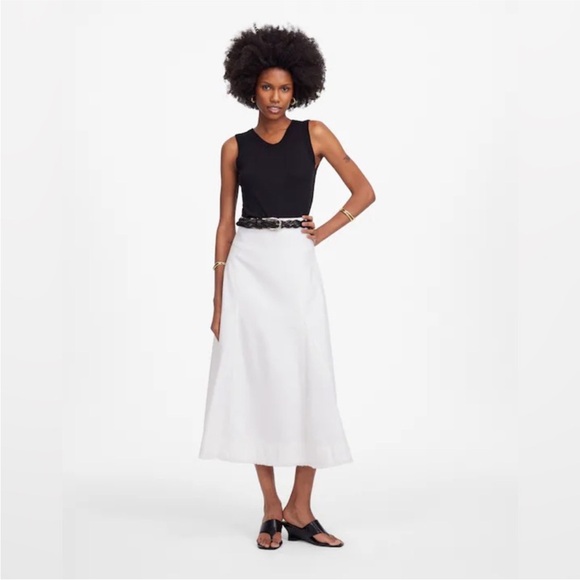 Madewell Dresses & Skirts - Madewell Denim Fluted Midi Skirt Sz 27